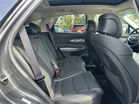 Used 2022 Genesis GV70 2.5T w/ Select Package image 37