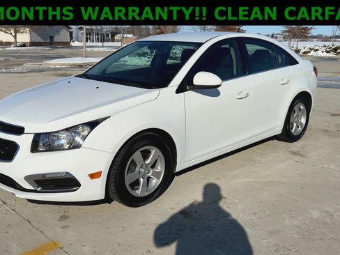 Used 2016 Chevrolet Cruze LT image 4