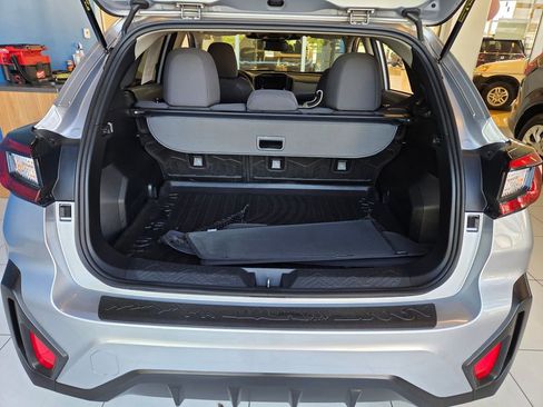 Used 2024 Subaru Crosstrek 2.0i Premium w/ Crosstrek Mirror Package AWD/4WD image 10