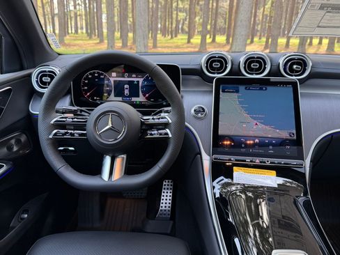New 2026 Mercedes-Benz GLC 300 4MATIC image 3