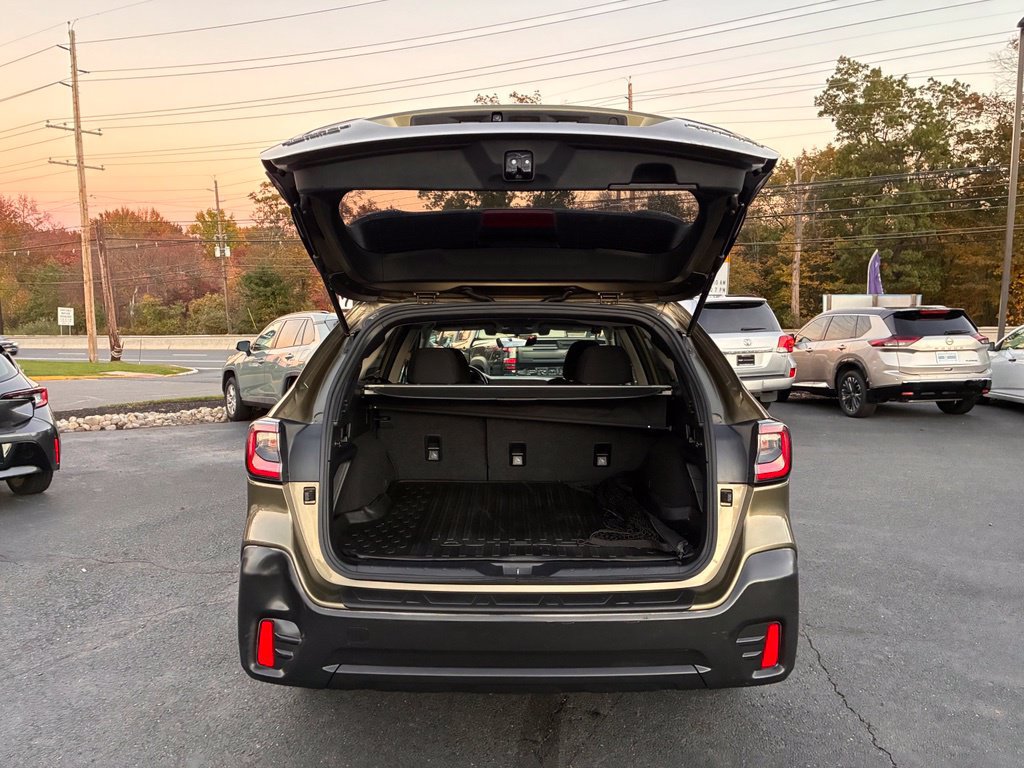 Used 2020 Subaru Outback Premium AWD/4WD image 11