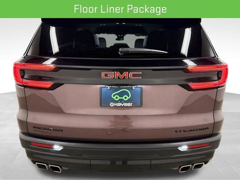 Certified 2025 GMC Acadia Elevation w/ Black Edition FWD image 8