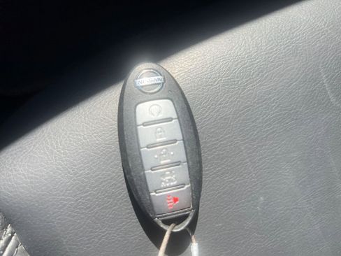 Used 2025 Nissan Altima 2.5 SR image 18