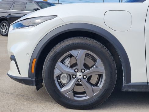 Used 2023 Ford Mustang Mach-E Select image 9