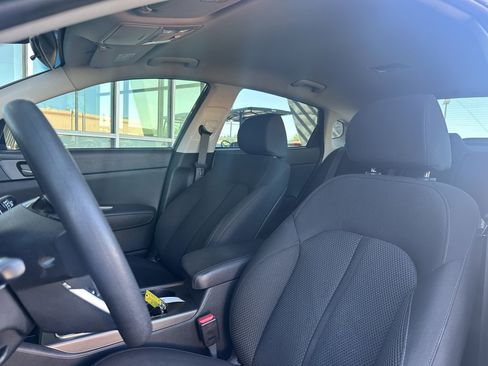 Used 2020 Kia Optima LX FWD image 31
