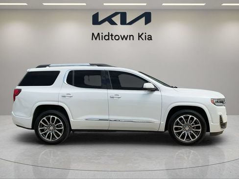 Used 2021 GMC Acadia Denali w/ Denali Ultimate Package AWD/4WD image 2