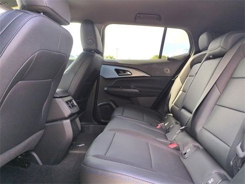 New 2026 Chevrolet Equinox EV LT image 6