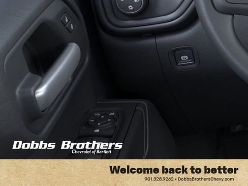 Used 2025 Chevrolet Silverado 1500 Custom AWD/4WD image 24