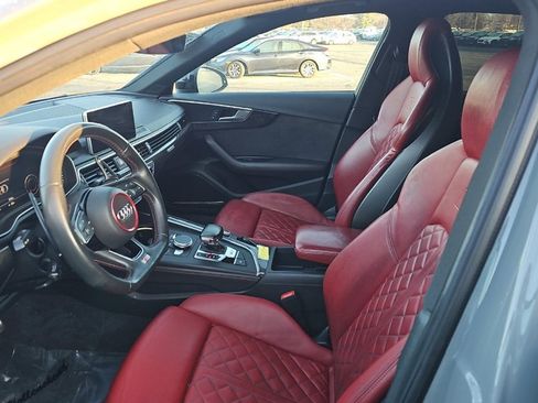 Used 2019 Audi S4 Premium Plus w/ Premium Plus Package image 2