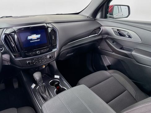 Used 2022 Chevrolet Traverse LT AWD/4WD image 22