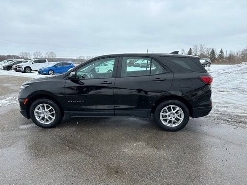 Certified 2024 Chevrolet Equinox LS w/ Driver Confidence II Package image 24