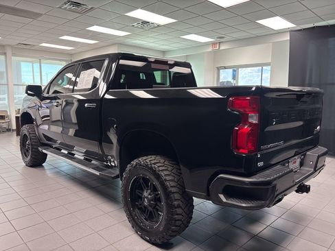 Used 2022 Chevrolet Silverado 1500 High Country AWD/4WD image 5