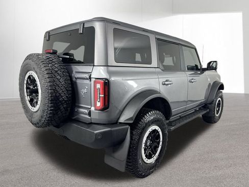 Used 2023 Ford Bronco Outer Banks w/ Sasquatch Package AWD/4WD image 33