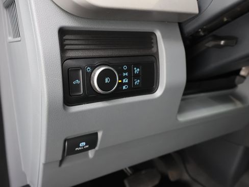 Used 2024 Ford F250 XLT AWD/4WD image 41