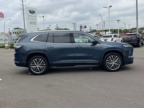 Used 2026 Buick Enclave Avenir w/ Super Cruise Package AWD/4WD image 61