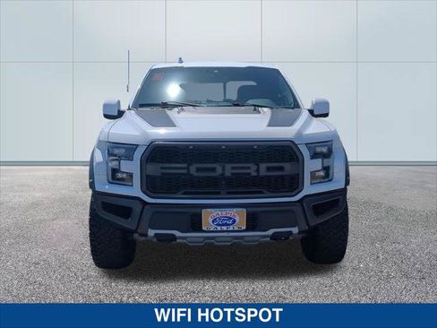 Used 2019 Ford F150 Raptor w/ Equipment Group 802A Luxury AWD/4WD image 8