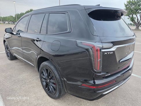 Used 2024 Cadillac XT6 Sport w/ Technology Package AWD/4WD image 5