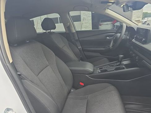 Used 2024 Honda Accord LX image 10