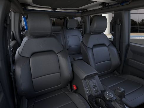New 2026 Ford Bronco Badlands AWD/4WD image 10