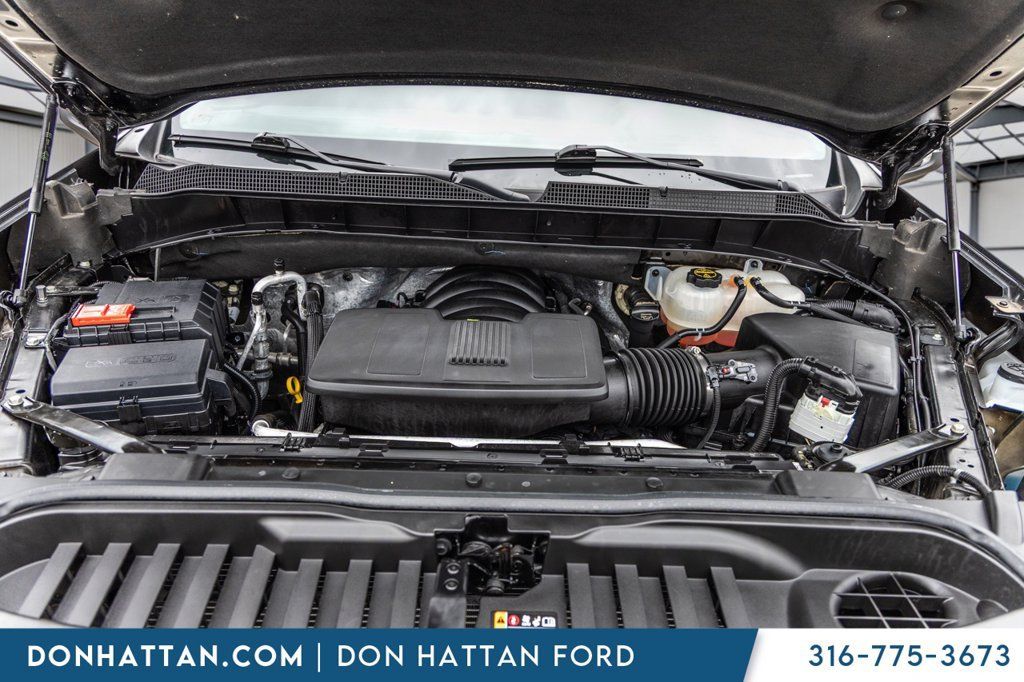 Used 2025 Chevrolet Silverado 1500 LTZ AWD/4WD image 33