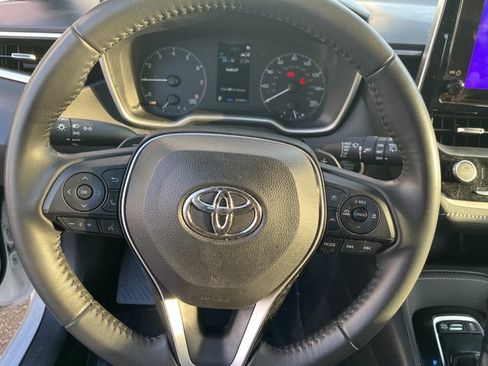 Used 2024 Toyota Corolla SE image 15