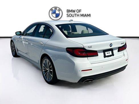 Certified 2023 BMW 530i RWD image 5