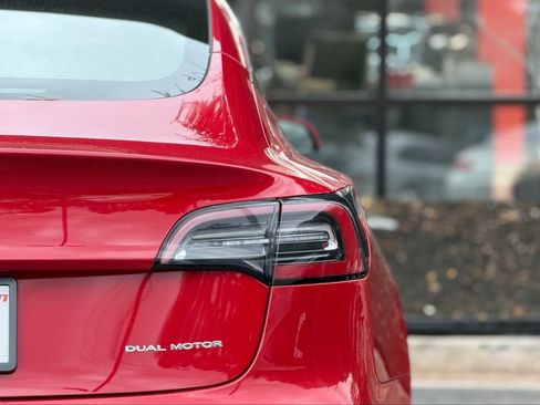 Used 2022 Tesla Model 3 Long Range image 16