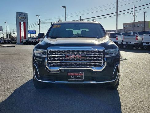 Used 2022 GMC Acadia Denali w/ Black Diamond Edition image 3