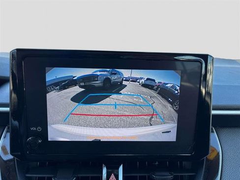 Used 2023 Toyota Corolla LE image 21