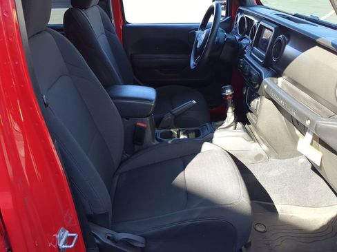 Used 2022 Jeep Wrangler Unlimited Sport image 16