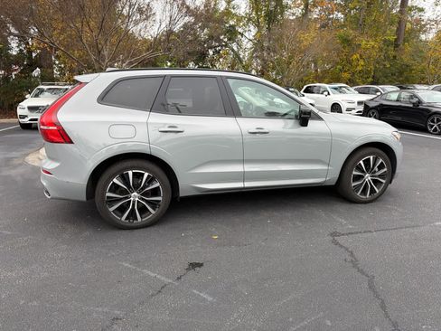 Certified 2025 Volvo XC60 B5 Plus image 16