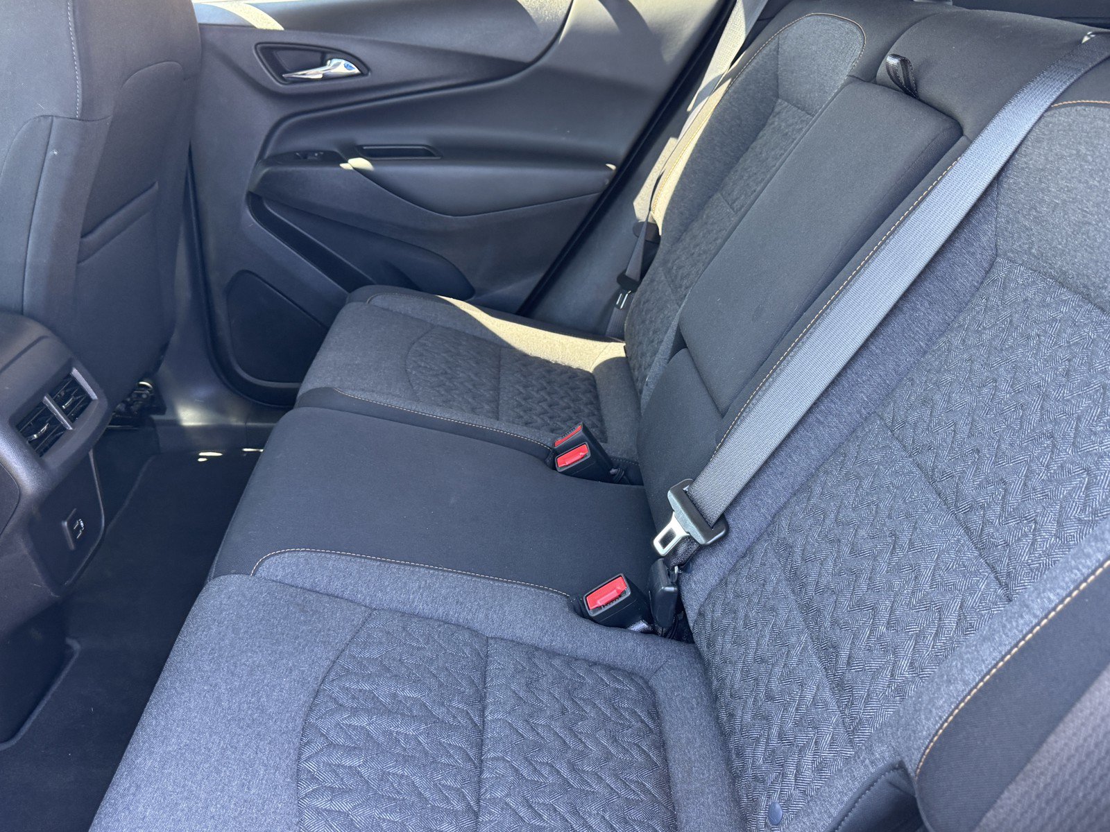 Used 2024 Chevrolet Equinox LT FWD image 12
