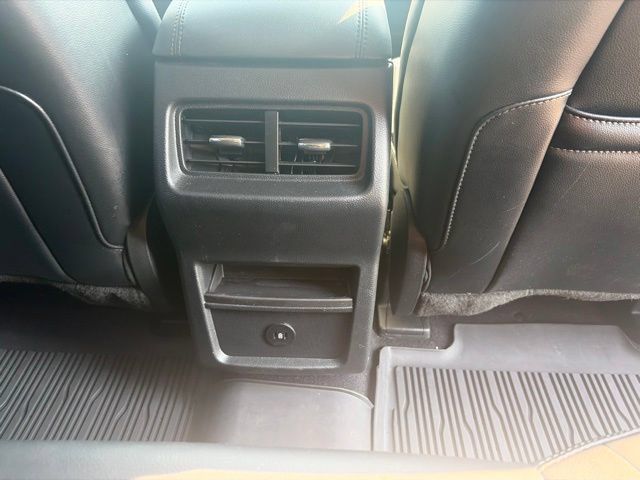 Used 2023 Ford Edge SEL AWD/4WD image 27