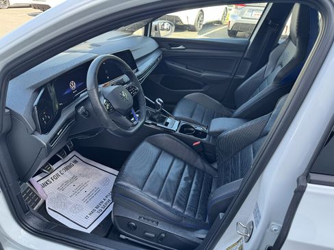 Used 2024 Volkswagen Golf R AWD/4WD image 8