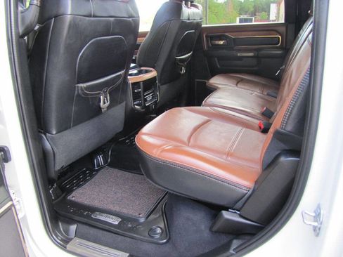 Used 2021 RAM 2500 Limited image 18