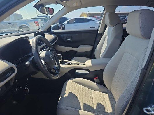 Used 2025 Honda HR-V LX image 10