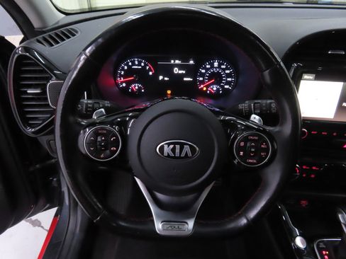 Used 2021 Kia Soul Turbo image 14