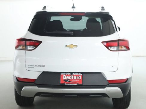 Used 2023 Chevrolet TrailBlazer LT w/ Convenience Package AWD/4WD image 43