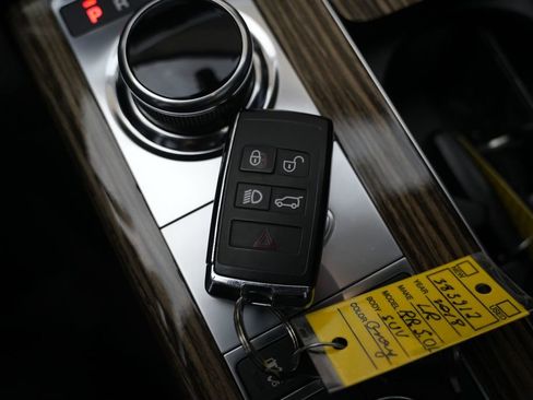 Used 2018 Land Rover Range Rover Supercharged image 72