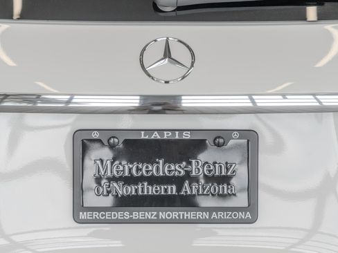 Certified 2025 Mercedes-Benz GLE 450e 4MATIC w/ Driver Assistance Package image 14