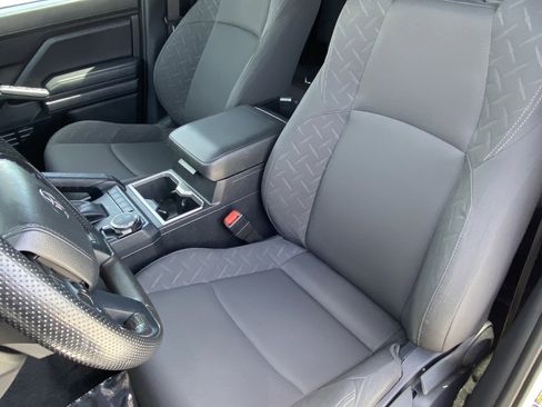 Certified 2024 Toyota Tacoma SR5 AWD/4WD image 28