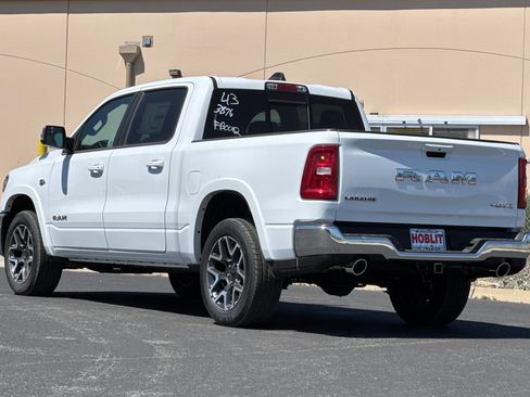 New 2026 RAM 1500 Laramie AWD/4WD image 5