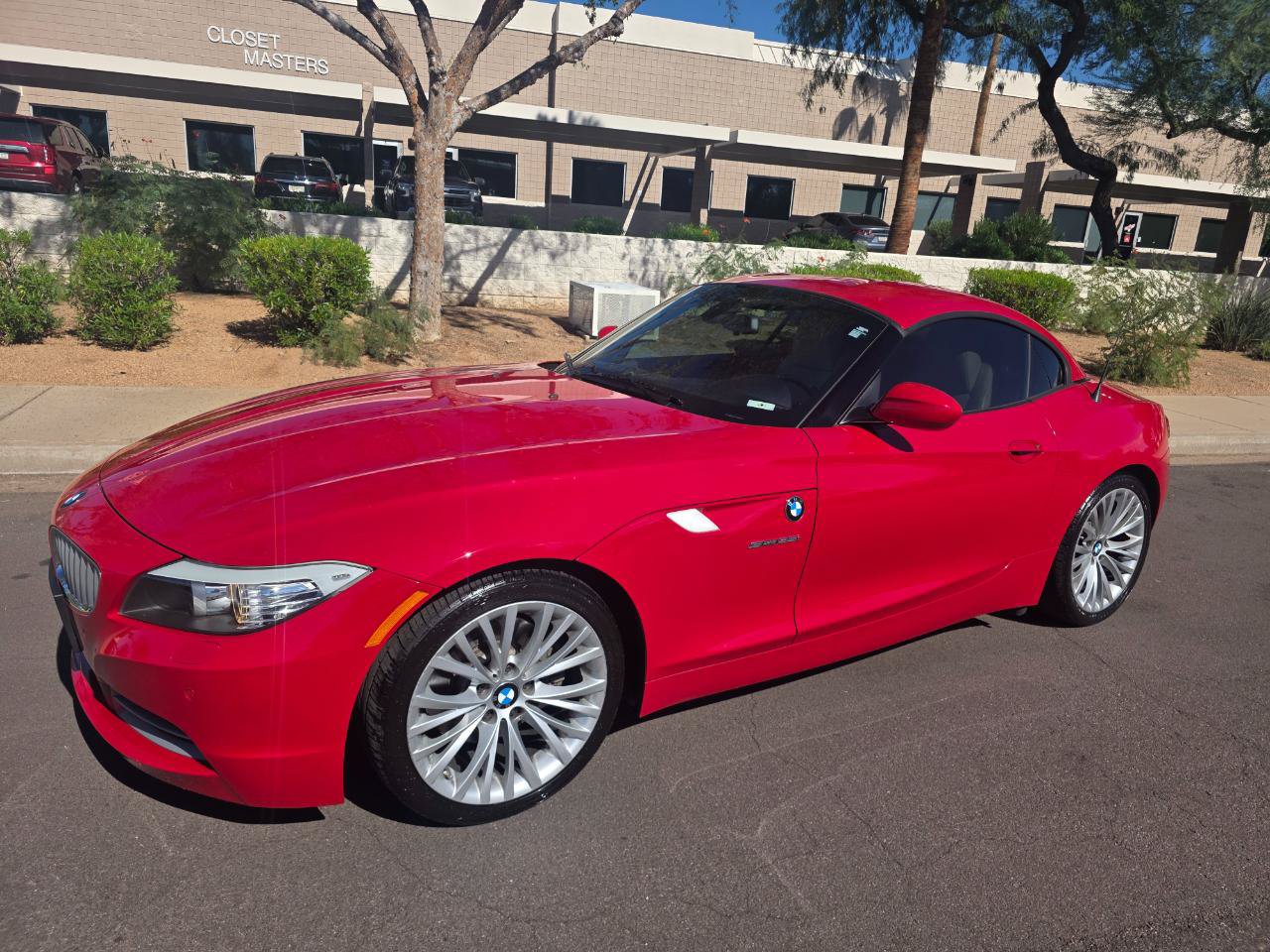 Used 2010 BMW Z4 sDrive35i RWD image 5