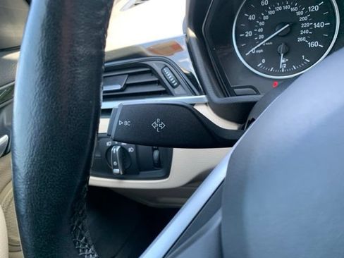 Used 2018 BMW X1 sDrive28i FWD image 22