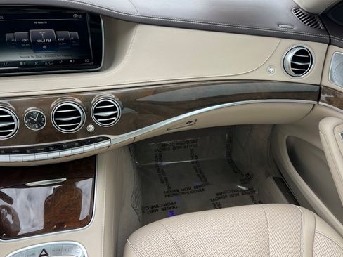 Used 2015 Mercedes-Benz S 550 Sedan image 31