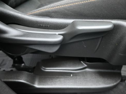 Used 2021 Chevrolet Equinox LT w/ LPO, Floor Liner Package image 12