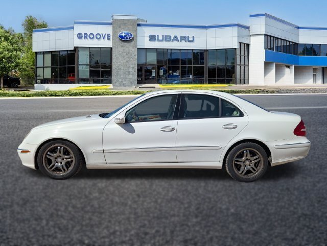 Used 2005 Mercedes-Benz E 500 4MATIC Sedan image 2