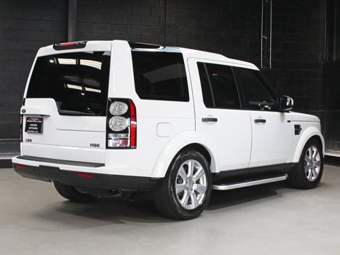 Used 2016 Land Rover LR4 HSE AWD/4WD image 14