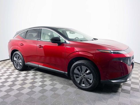 Used 2025 Nissan Murano SL w/ Cargo Package image 3