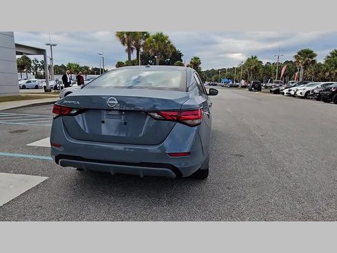 New 2025 Nissan Sentra SV FWD image 31